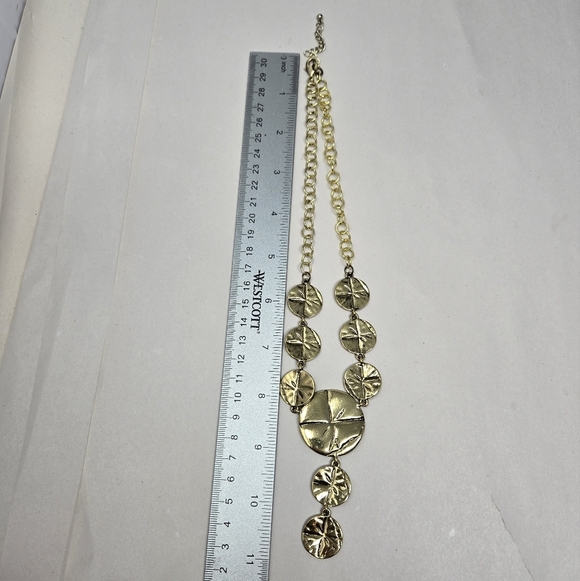 Sand Dollar Gold Tone Womens Necklace Dangle Adjustable Bold-Beautiful Versatile - Picture 9 of 9